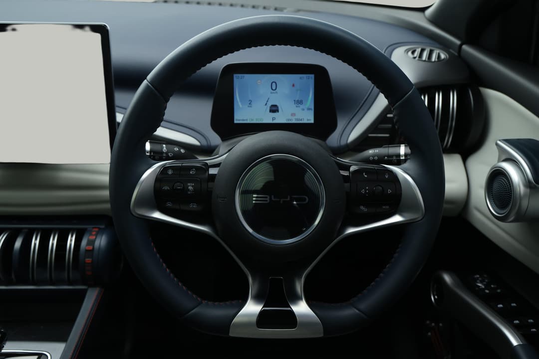 2023 Byd Atto 3 Extended Range, Automatic, 15041 km, Steering Wheel Close-up