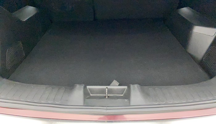 2019 MG HECTOR SHARP 1.5 DCT PETROL, Petrol, Automatic, 43,404 km, Boot Inside
