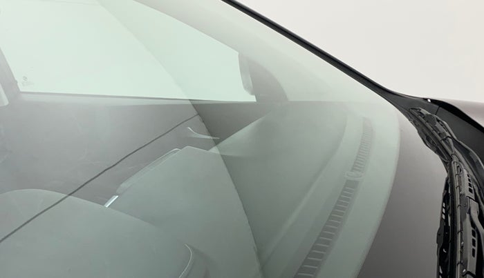 2019 MG HECTOR SHARP 1.5 DCT PETROL, Petrol, Automatic, 43,404 km, Front windshield - Minor spot on windshield