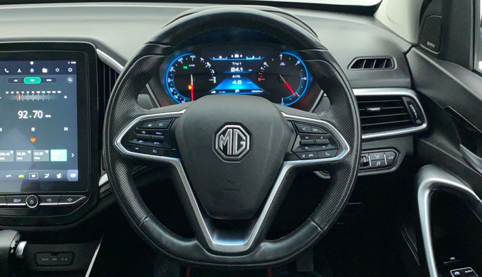 2019 MG HECTOR SHARP 1.5 DCT PETROL, Petrol, Automatic, 43,404 km, Steering Wheel Close Up