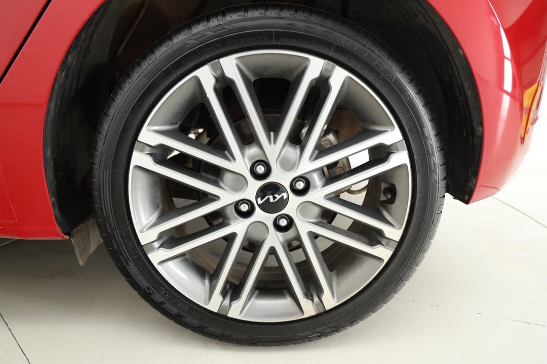 2022 Kia Rio Sport, Automatic, 23158 km, Left Rear Wheel