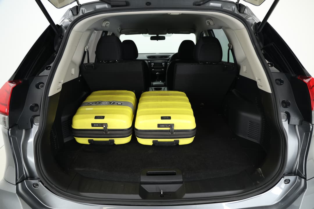 2018 Nissan X-trail St (4WD), Automatic, 136689 km, Boot Inside View with Luggage