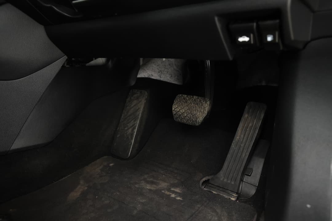 2018 Mazda 6 Touring, Automatic, 78924 km, Pedals and Footmat
