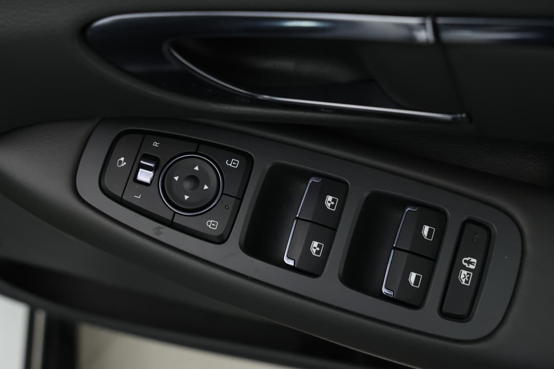 2021 Hyundai Sonata N Line, Automatic, 107076 km, Drivers Side Door Panel Controls