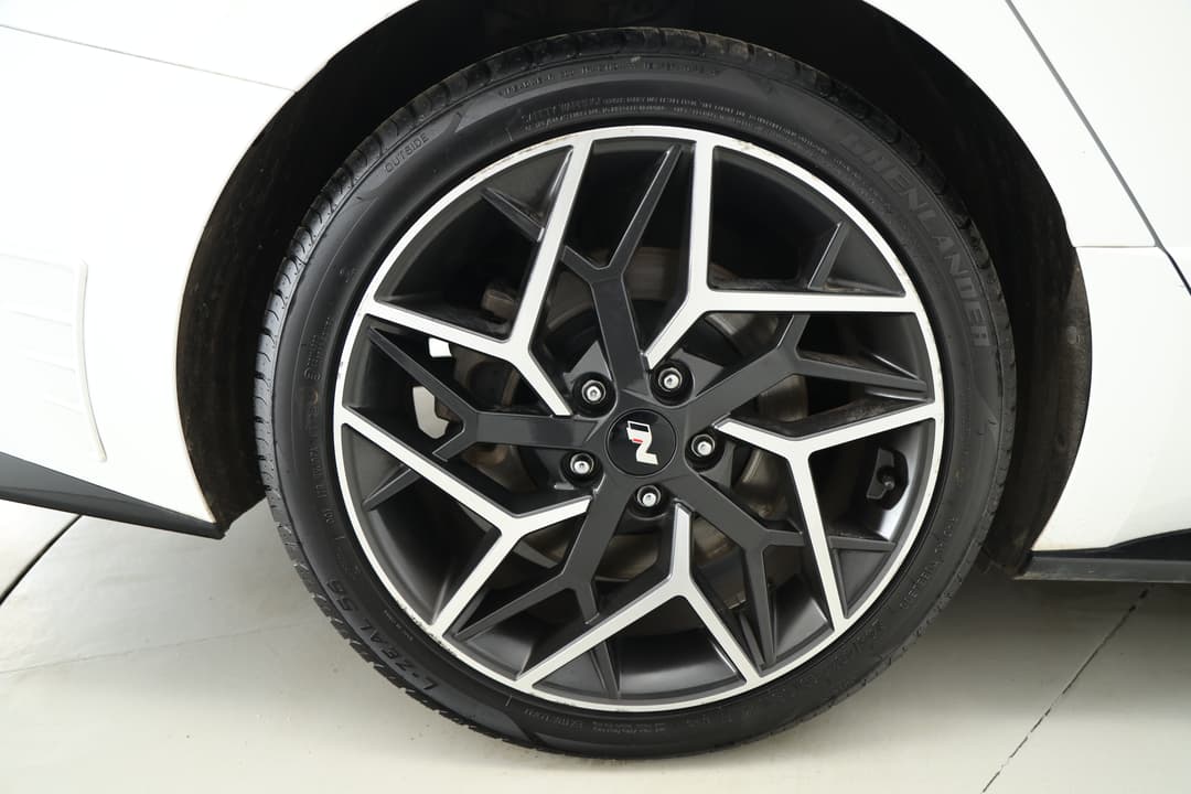2021 Hyundai Sonata N Line, Automatic, 107076 km, Right Rear Wheel