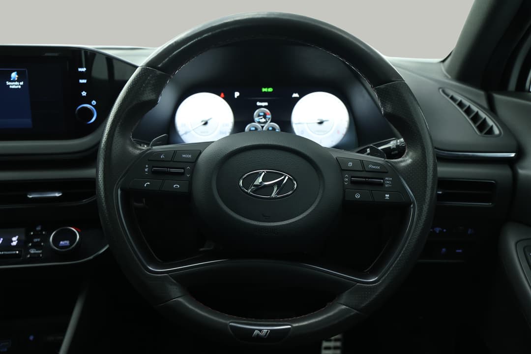 2021 Hyundai Sonata N Line, Automatic, 107076 km, Steering Wheel Close-up