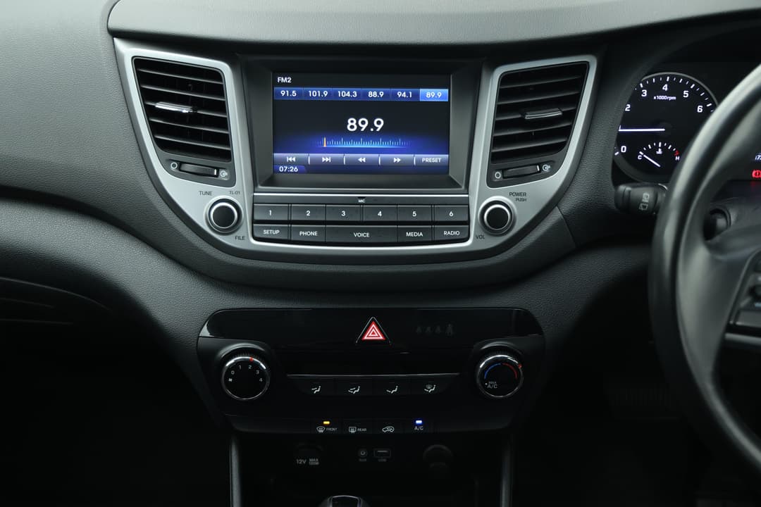 2017 Hyundai Tucson Active X (FWD), Automatic, 117313 km, Center Console