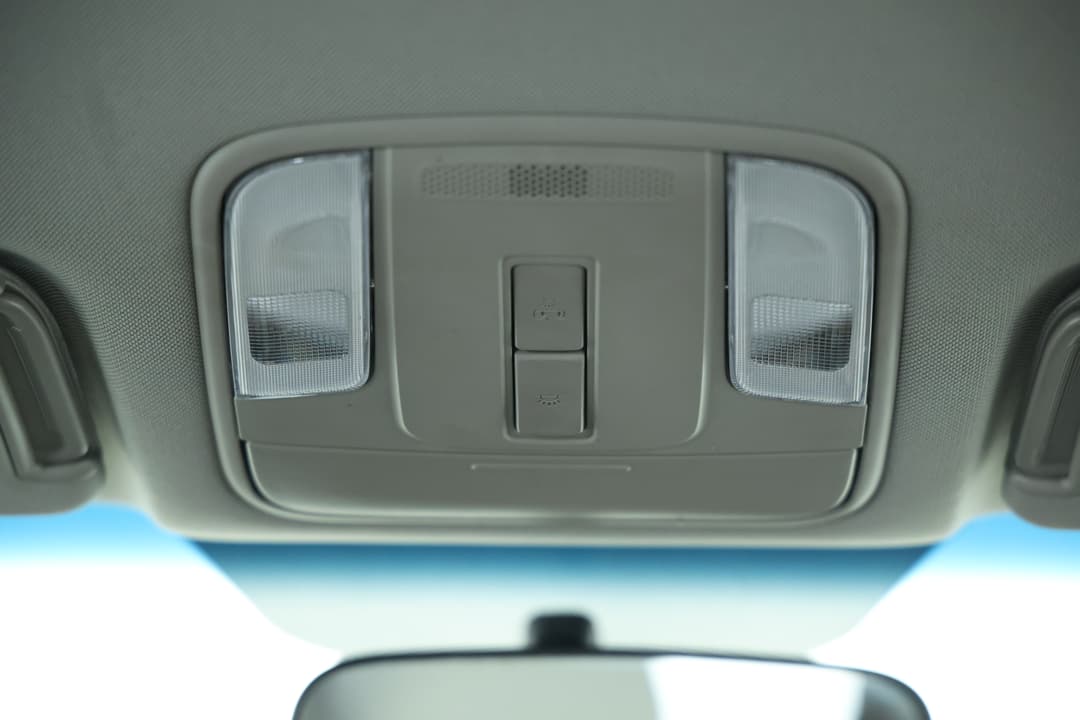2017 Kia Carnival S, Automatic, 97252 km, On-Roof Controls/Sunglass holder