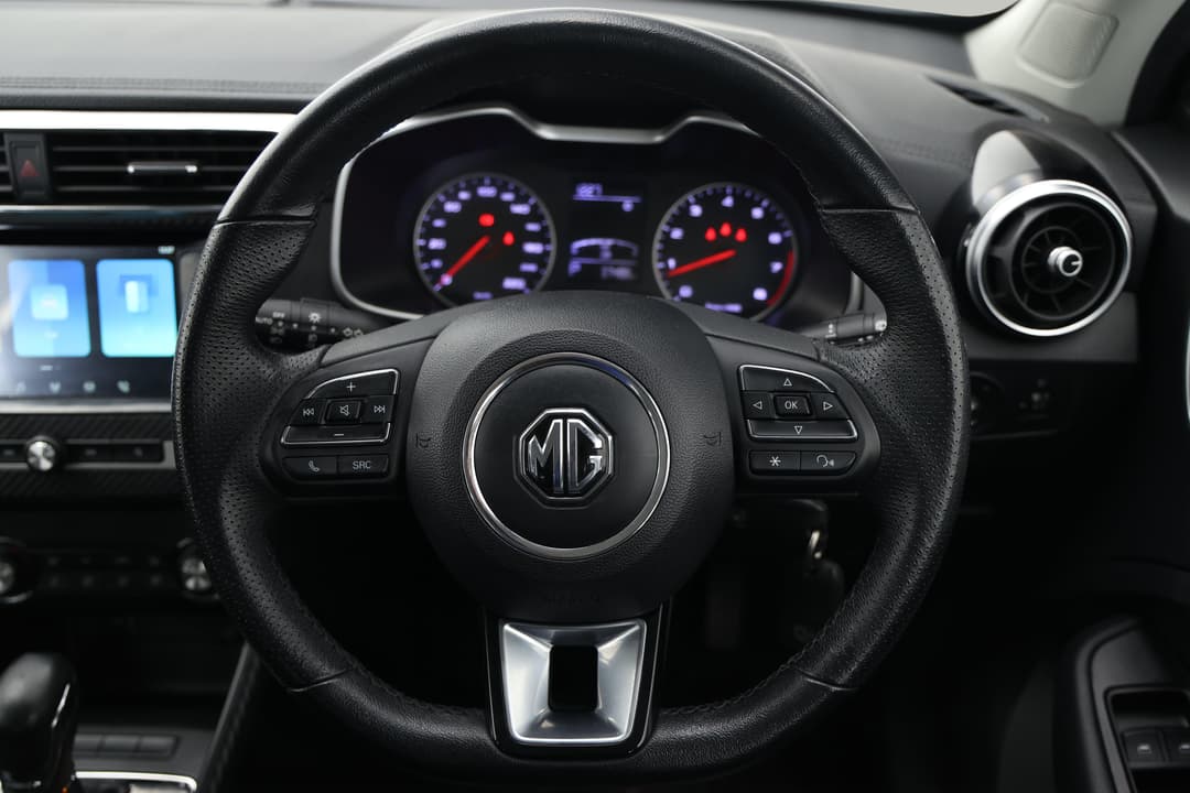 2023 MG ZS Excite, Automatic, 37488 km, Steering Wheel Close-up