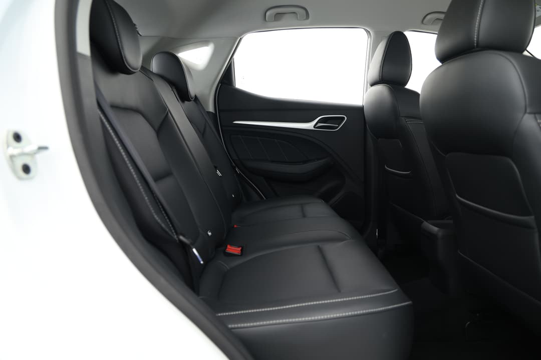 2023 MG ZS Excite, Automatic, 37488 km, Right Side Rear Door Cabin View
