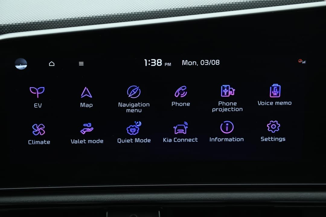 2023 Kia Niro Ev Gt-line Body C Pillar, Automatic, 16307 km, Infotainment System