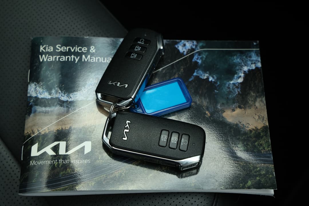 2023 Kia Niro Ev Gt-line Body C Pillar, Automatic, 16307 km, Key Close-up