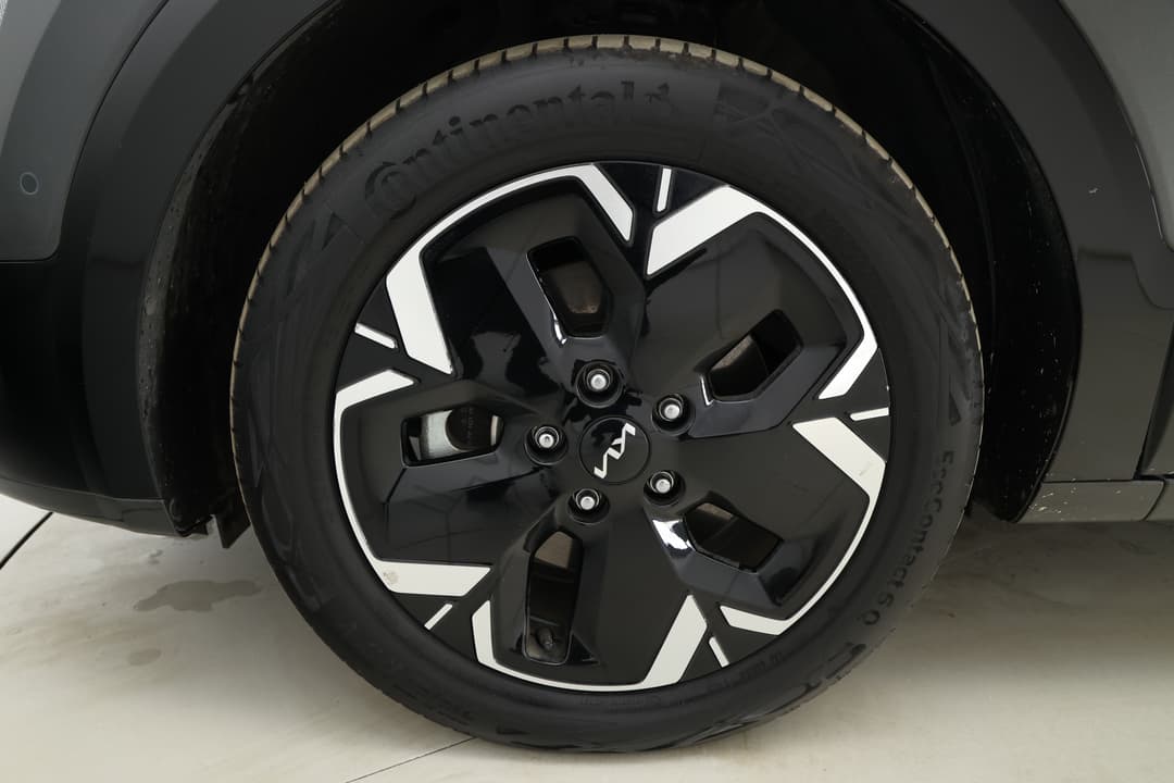 2023 Kia Niro Ev Gt-line Body C Pillar, Automatic, 16307 km, Left Front Wheel