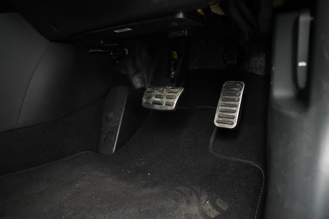 2023 Kia Niro Ev Gt-line Body C Pillar, Automatic, 16307 km, Pedals and Footmat