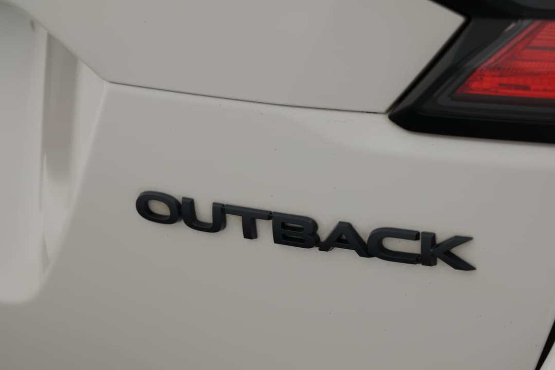 2023 Subaru Outback AWD Sport, Automatic, 97654 km, Badge (Boot Right Side)