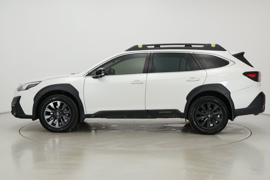 2023 Subaru Outback AWD Sport, Automatic, 97654 km, Left Side View