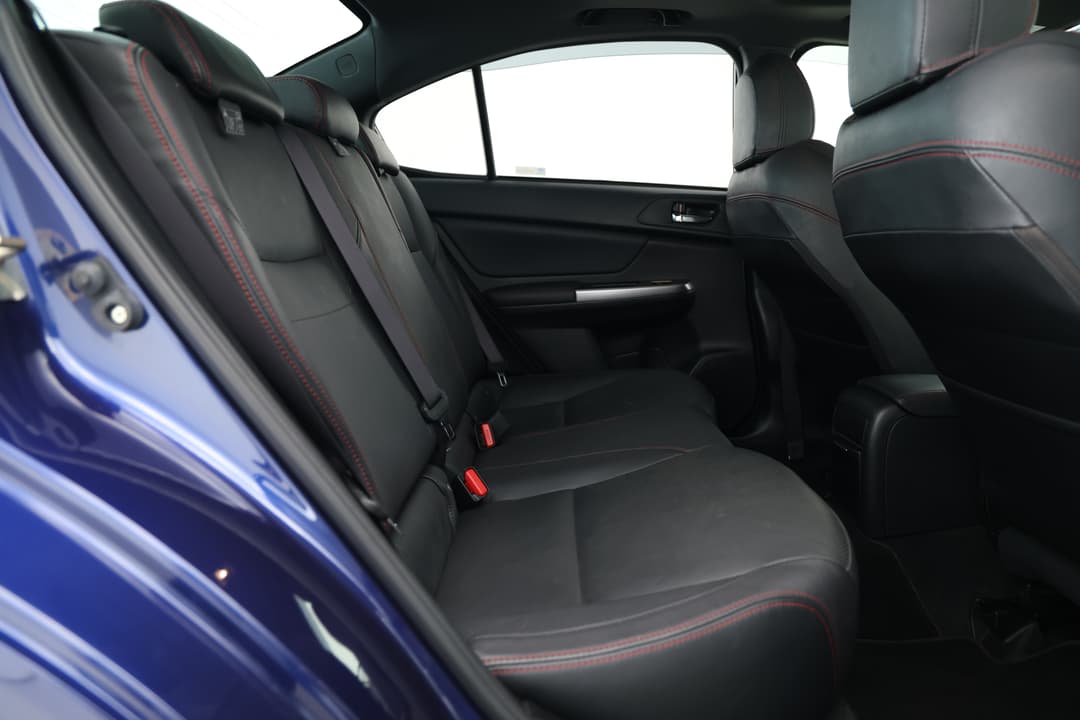 2016 Subaru WRX Premium (AWD), Manual, 99342 km, Right Side Rear Door Cabin View