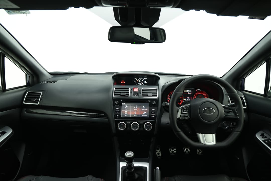 2016 Subaru WRX Premium (AWD), Manual, 99342 km, Dashboard View