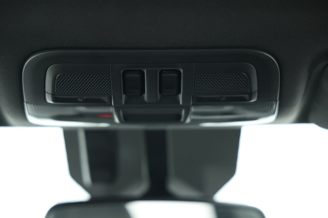 2016 Subaru WRX Premium (AWD), Manual, 99342 km, On-Roof Controls/Sunglass holder