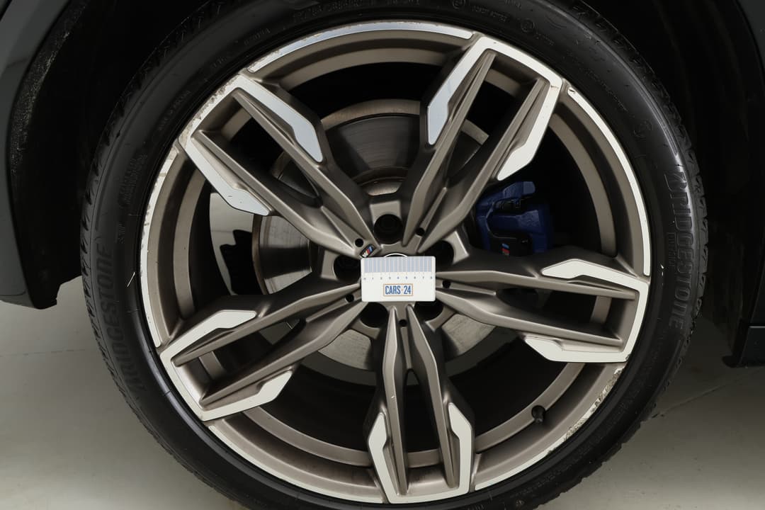 2021 BMW X3 M40i, Automatic, 57473 km, Wheels Rim Front LHS Gutter Rash