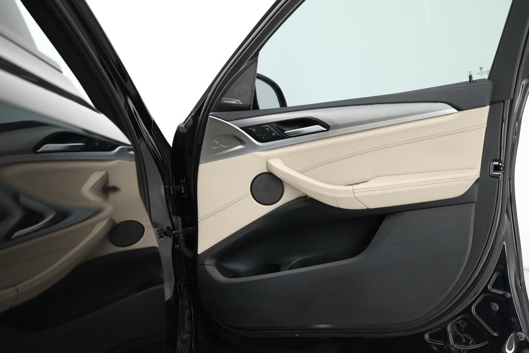 2021 BMW X3 M40i, Automatic, 57473 km, Speaker View