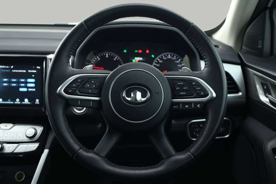 2023 GWM Ute Cannon-l (4x4), Automatic, 56601 km, Steering Wheel Close-up