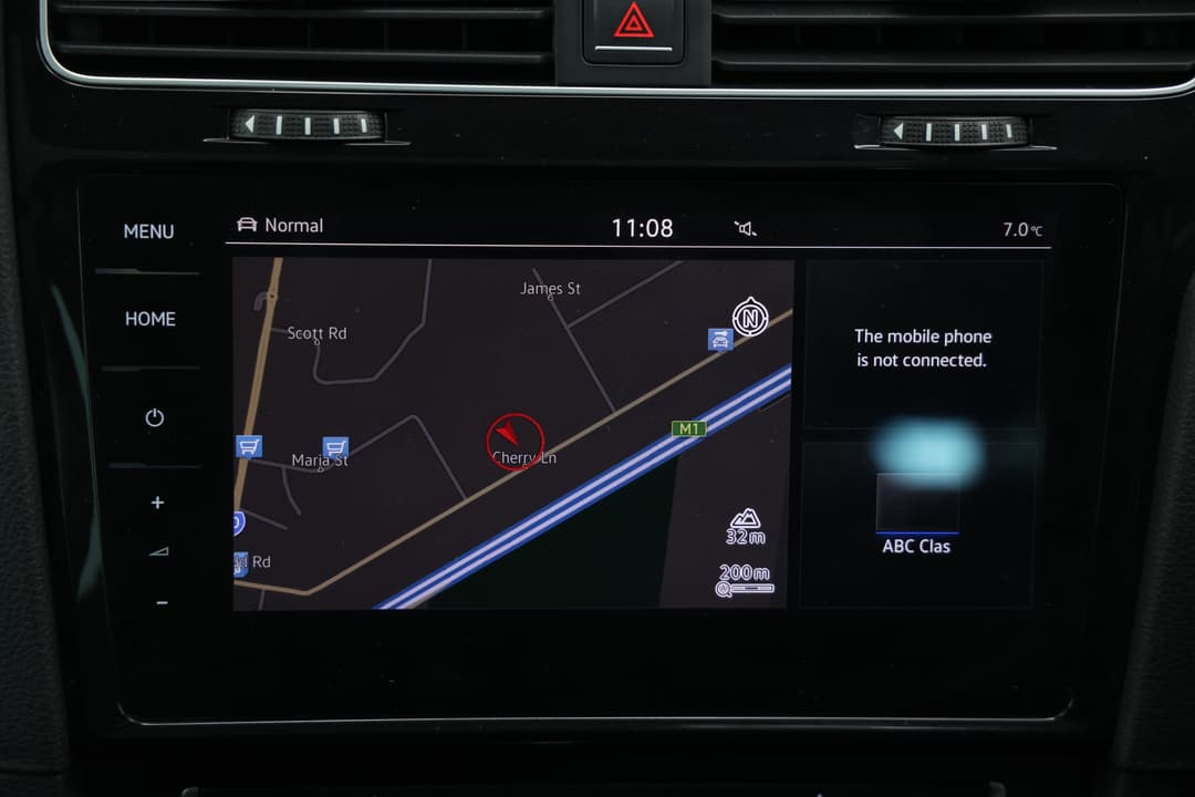 2018 Volkswagen Golf R, Automatic, 102709 km, Infotainment System