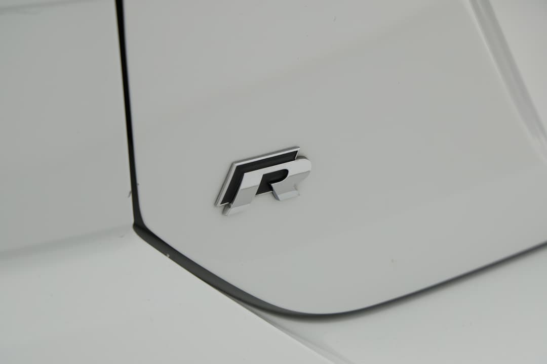 2018 Volkswagen Golf R, Automatic, 102709 km, Badge (Boot Left Side)