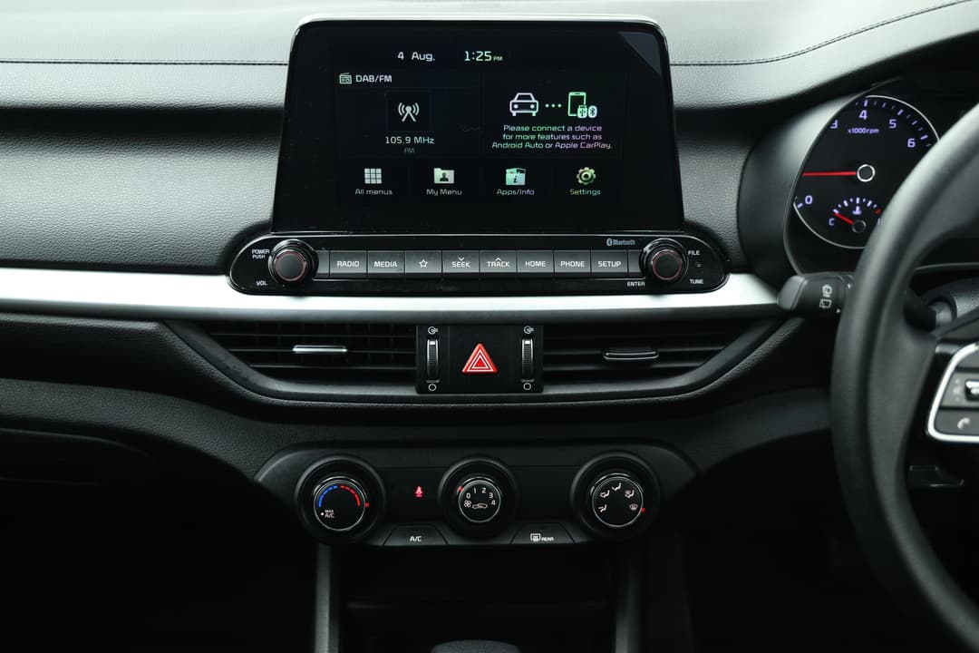 2020 Kia Cerato S, Automatic, 66657 km, Center Console