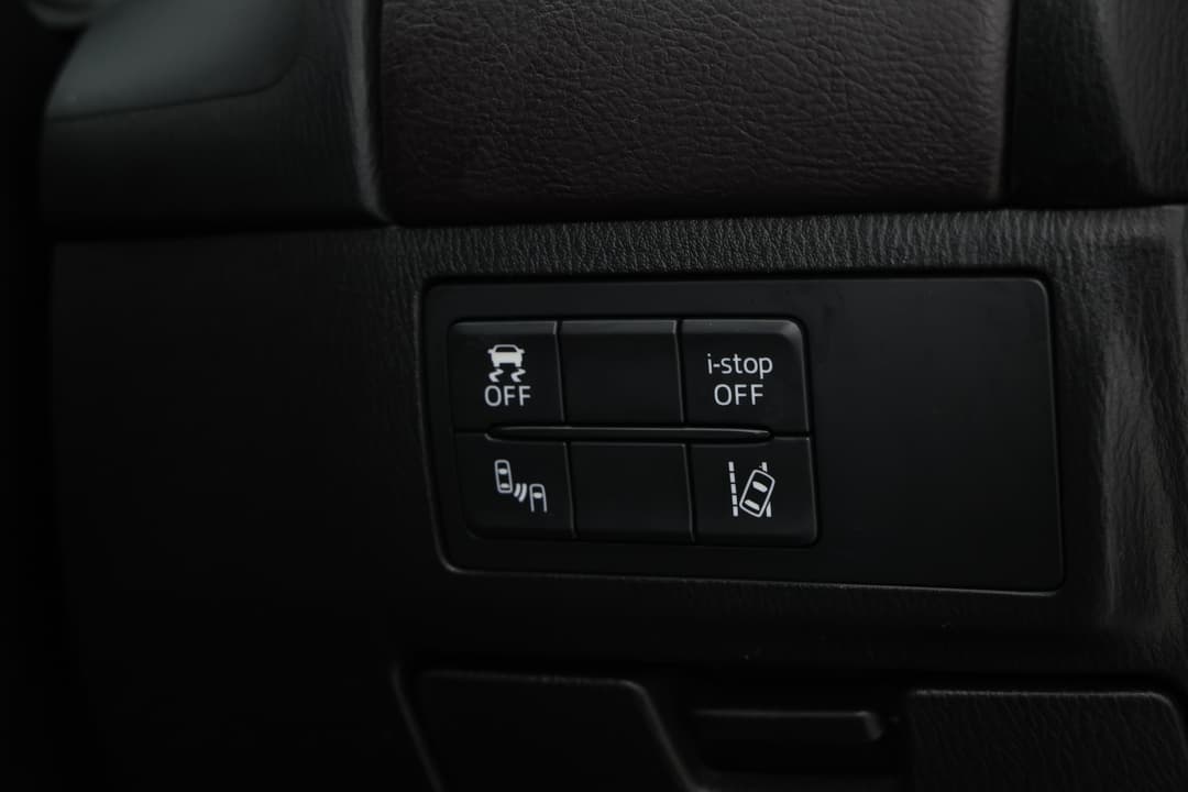 2015 Mazda 6 Atenza, Automatic, 112606 km, Utility Switches/Buttons