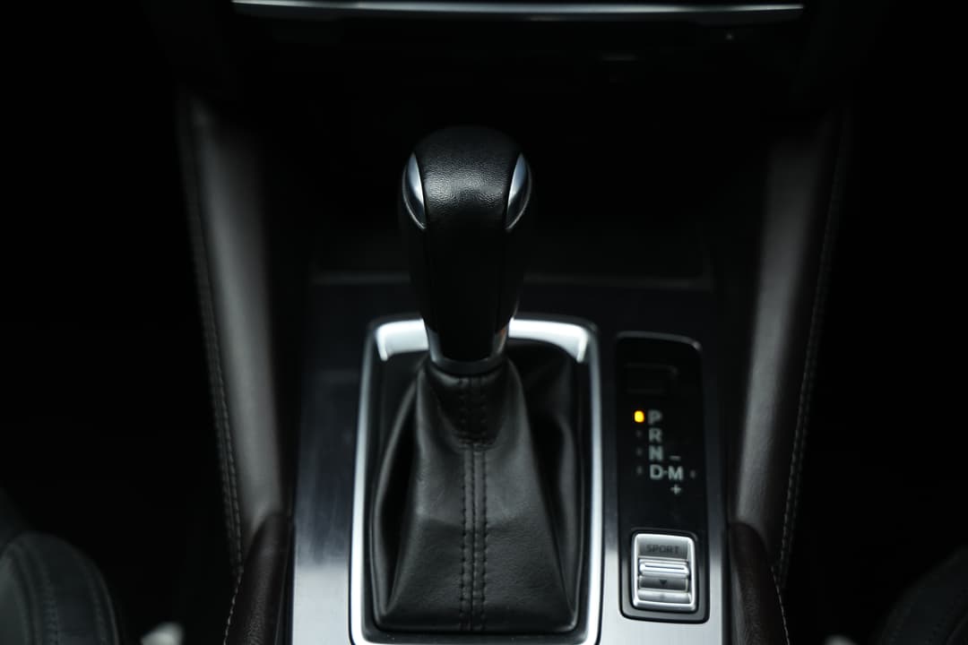 2015 Mazda 6 Atenza, Automatic, 112606 km, Gear Lever 