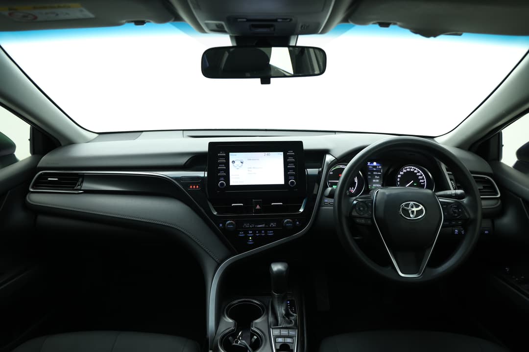 2022 Toyota Camry Ascent Hybrid, Automatic, 83762 km, Dashboard View