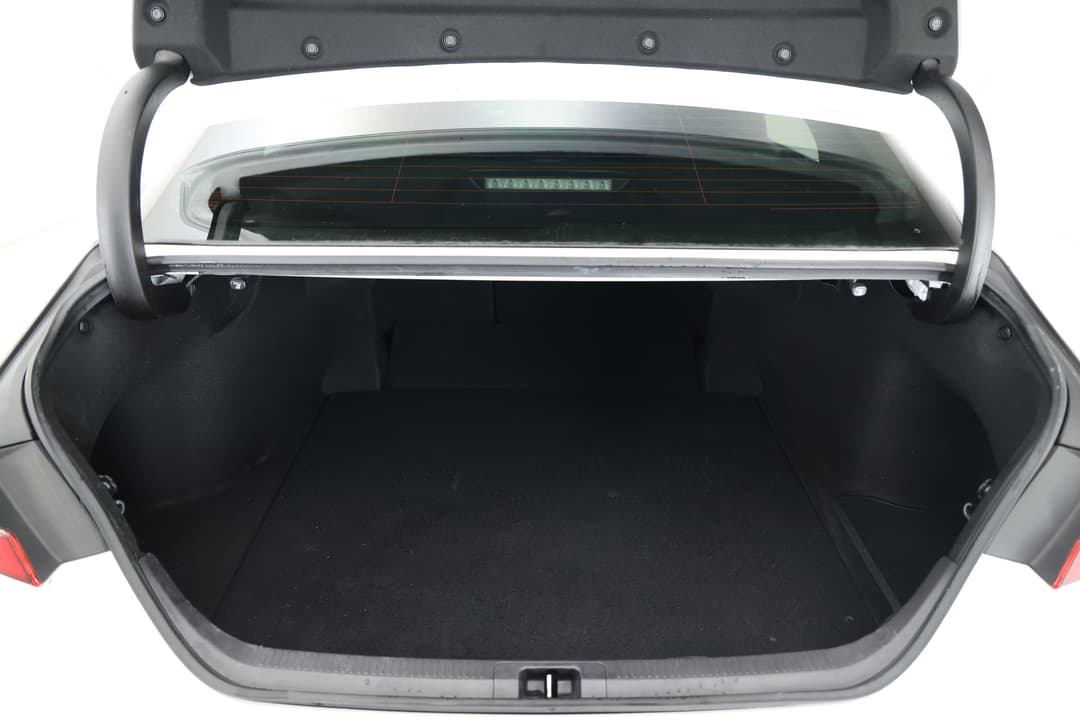 2022 Toyota Camry Ascent Hybrid, Automatic, 83762 km, Boot Inside View