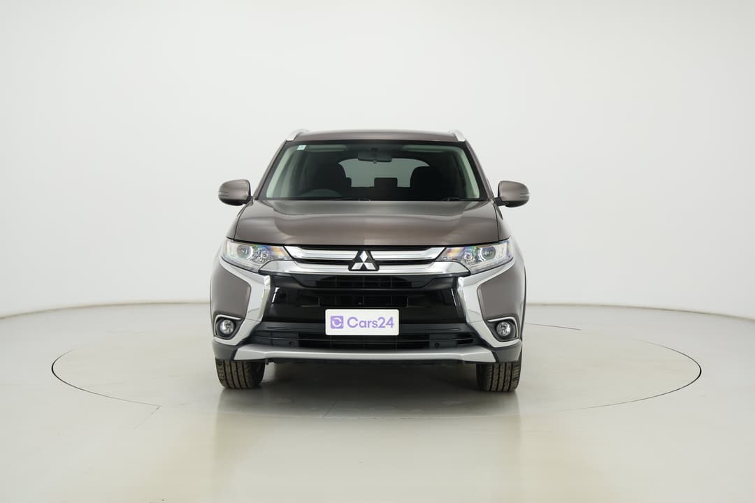2017 Mitsubishi Outlander Ls (4x2), Automatic, 78118 km, Front View