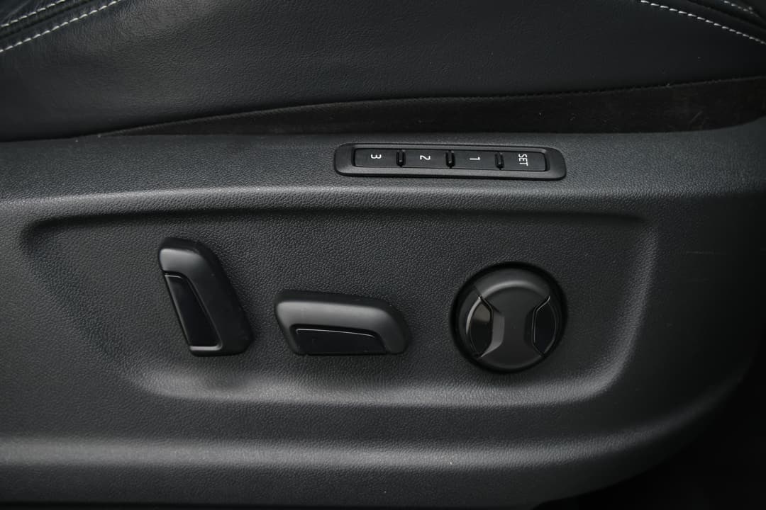 2019 SKODA Kodiaq 132 Tsi Sportline (4x4), Automatic, 129514 km, Drivers Side Adjustment Panel