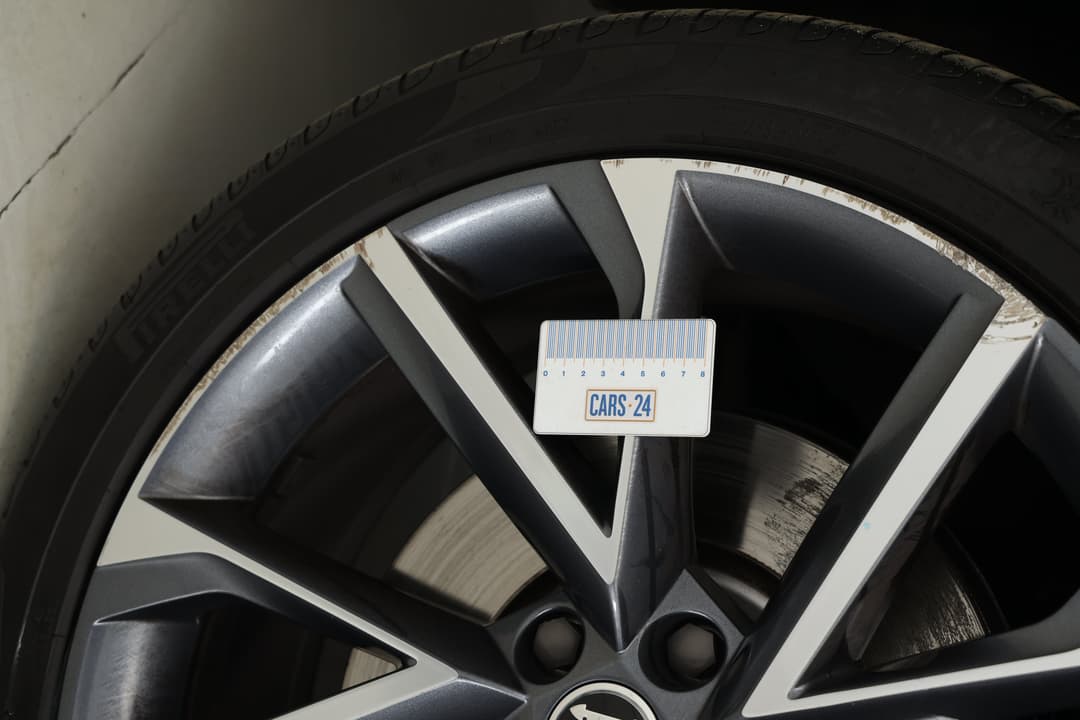 2019 SKODA Kodiaq 132 Tsi Sportline (4x4), Automatic, 129514 km, Wheels Rim Front RHS Gutter Rash
