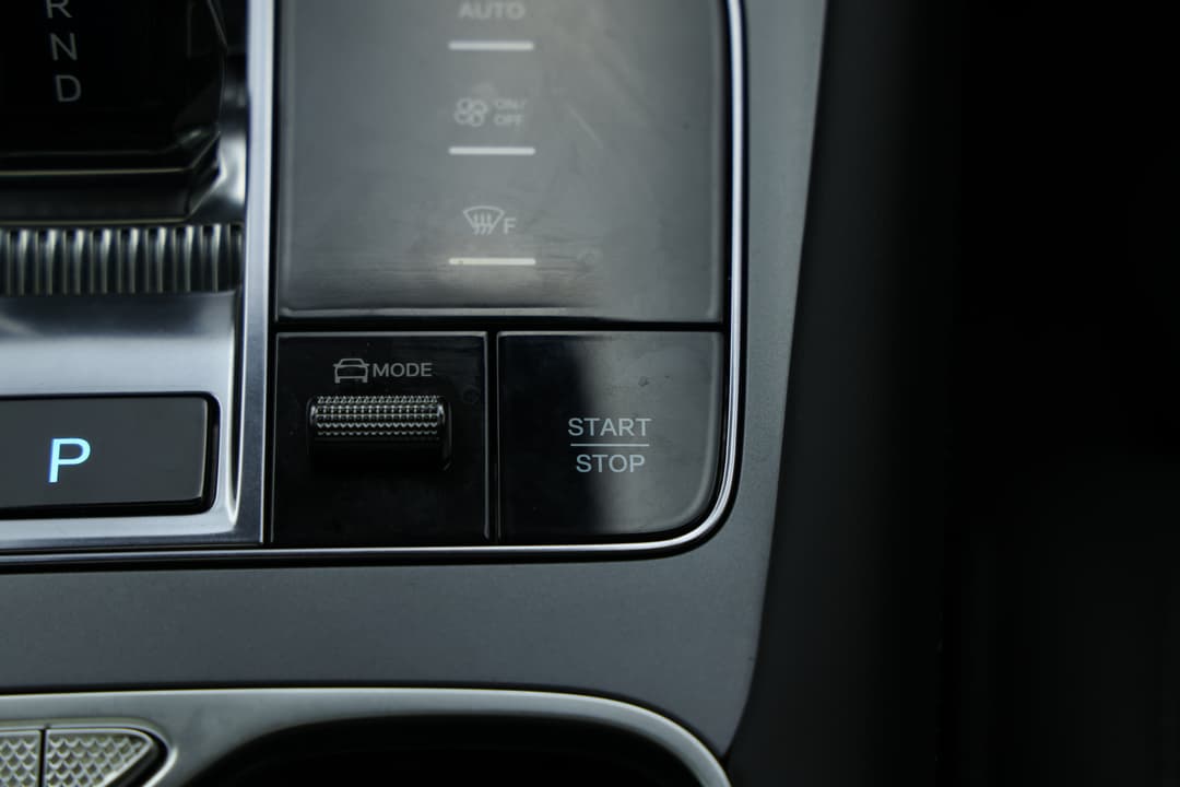 2025 Byd Sealion 7 Premium, Automatic, 9734 km, Keyless / Button Start