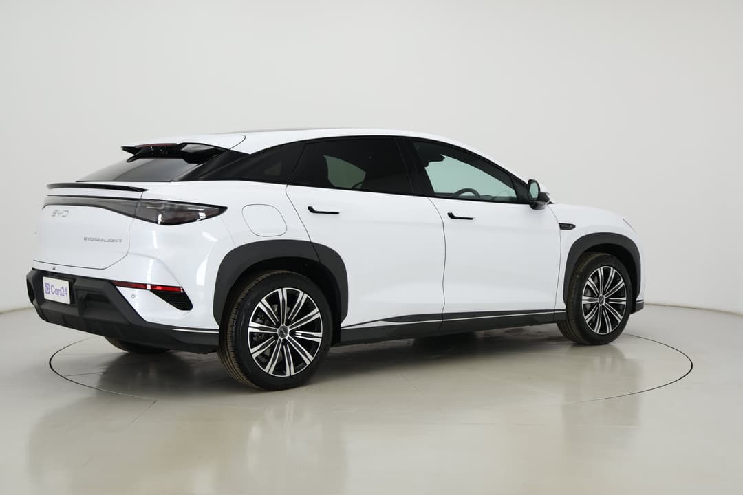 2025 Byd Sealion 7 Premium, Automatic, 9734 km, Right Back Diagonal (45- Degree) View