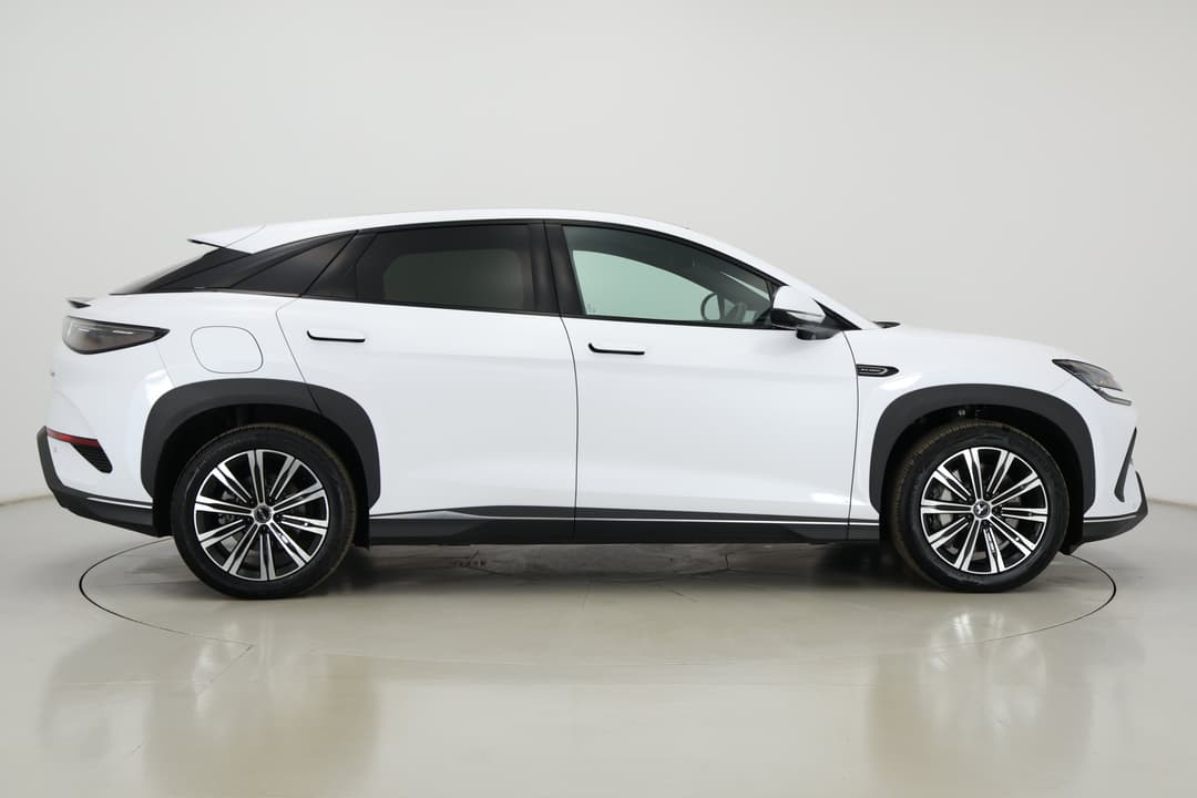 2025 Byd Sealion 7 Premium, Automatic, 9734 km, Right Side View