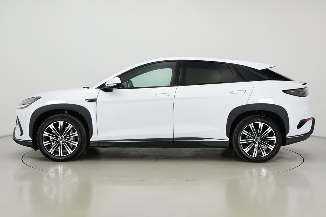 2025 Byd Sealion 7 Premium, Automatic, 9734 km, Left Side View