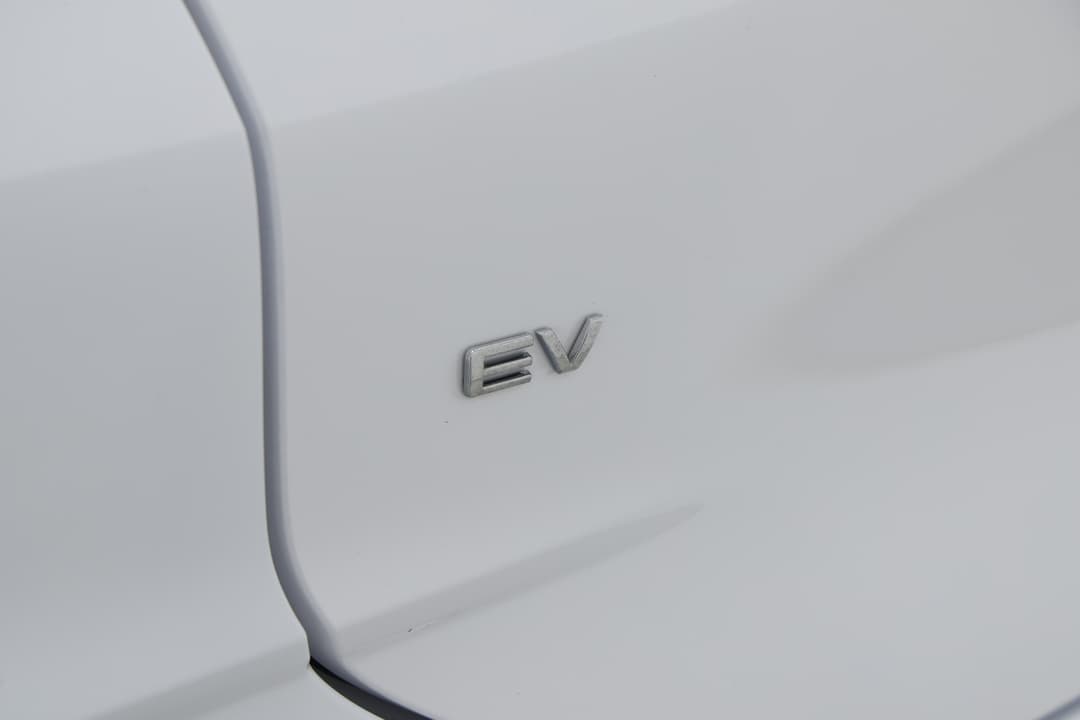 2025 Byd Sealion 7 Premium, Automatic, 9734 km, Badge (Boot Left Side)