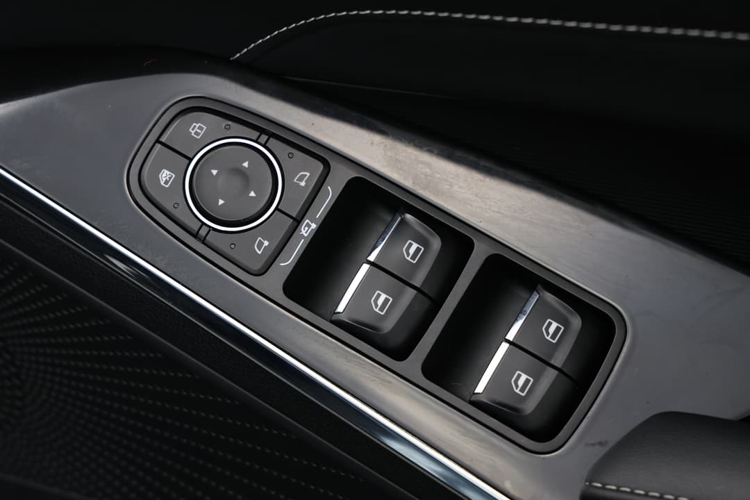 2022 GWM Haval H6 Ultra, Automatic, 51338 km, Drivers Side Door Panel Controls