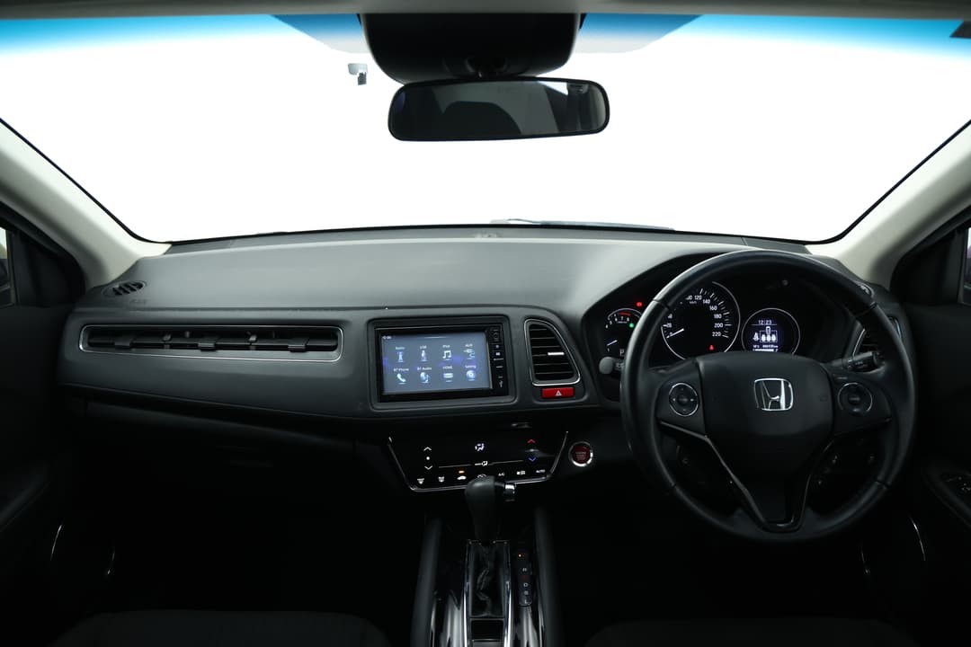 2018 Honda HR-V Vti-s, Automatic, 86935 km, Dashboard View