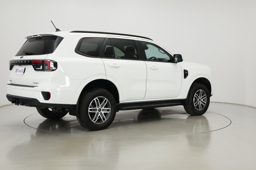 2022 Ford Everest Trend (4x4), Automatic, 39105 km, Right Back Diagonal (45- Degree) View