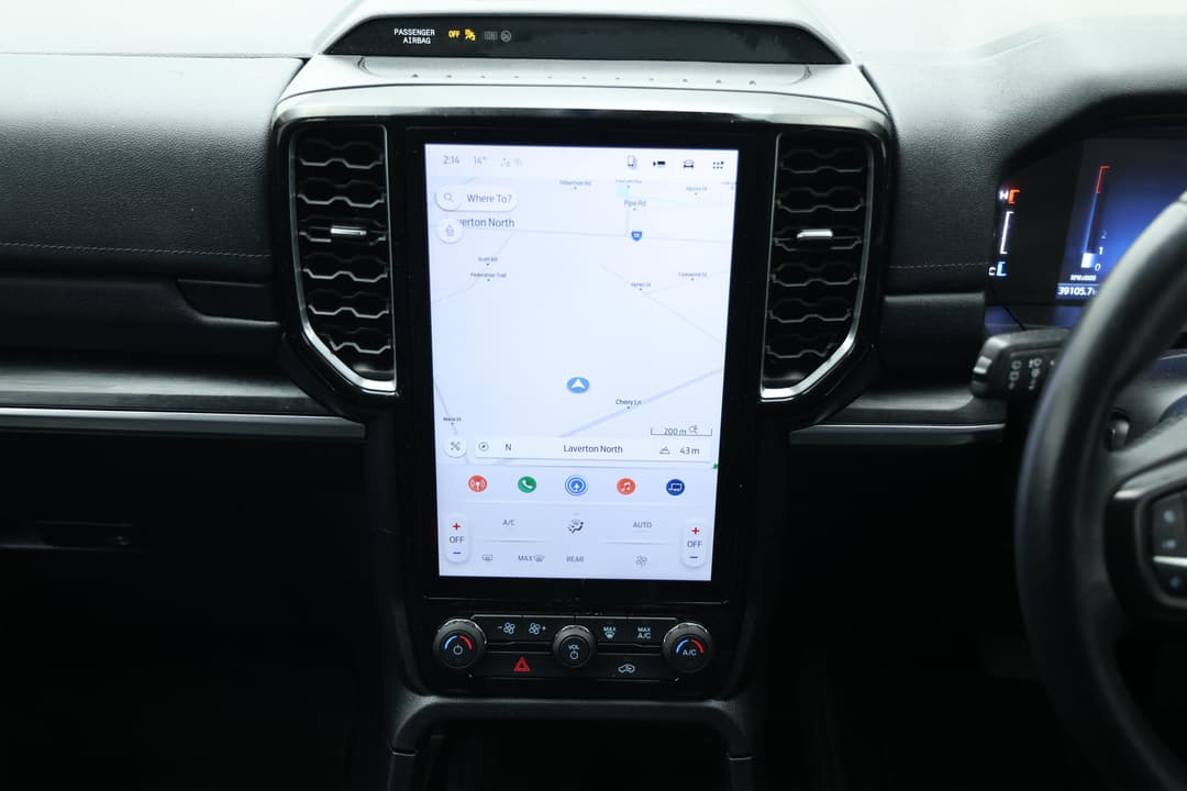 2022 Ford Everest Trend (4x4), Automatic, 39105 km, Center Console