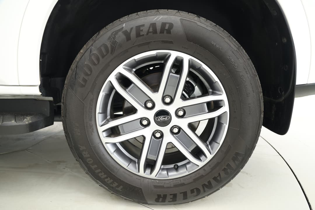 2022 Ford Everest Trend (4x4), Automatic, 39105 km, Left Rear Wheel