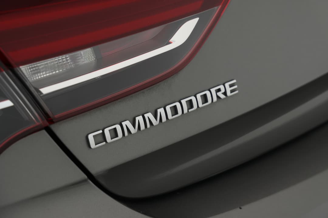 2018 Holden Commodore Lt, Automatic, 81786 km, Badge (Boot Left Side)
