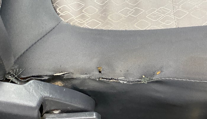 2018 Maruti Alto 800 LXI, Petrol, Manual, 92,856 km, Driver seat - Cover slightly torn