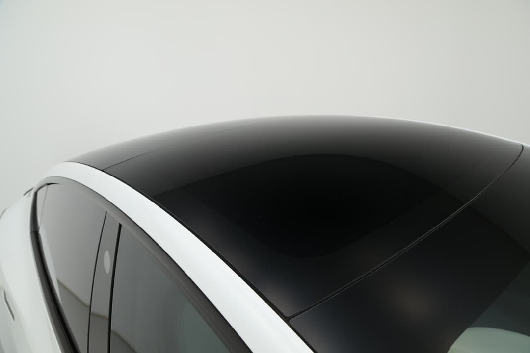 2022 Tesla Model 3 Performance, Automatic, 37333 km, Roof/Sunroof View
