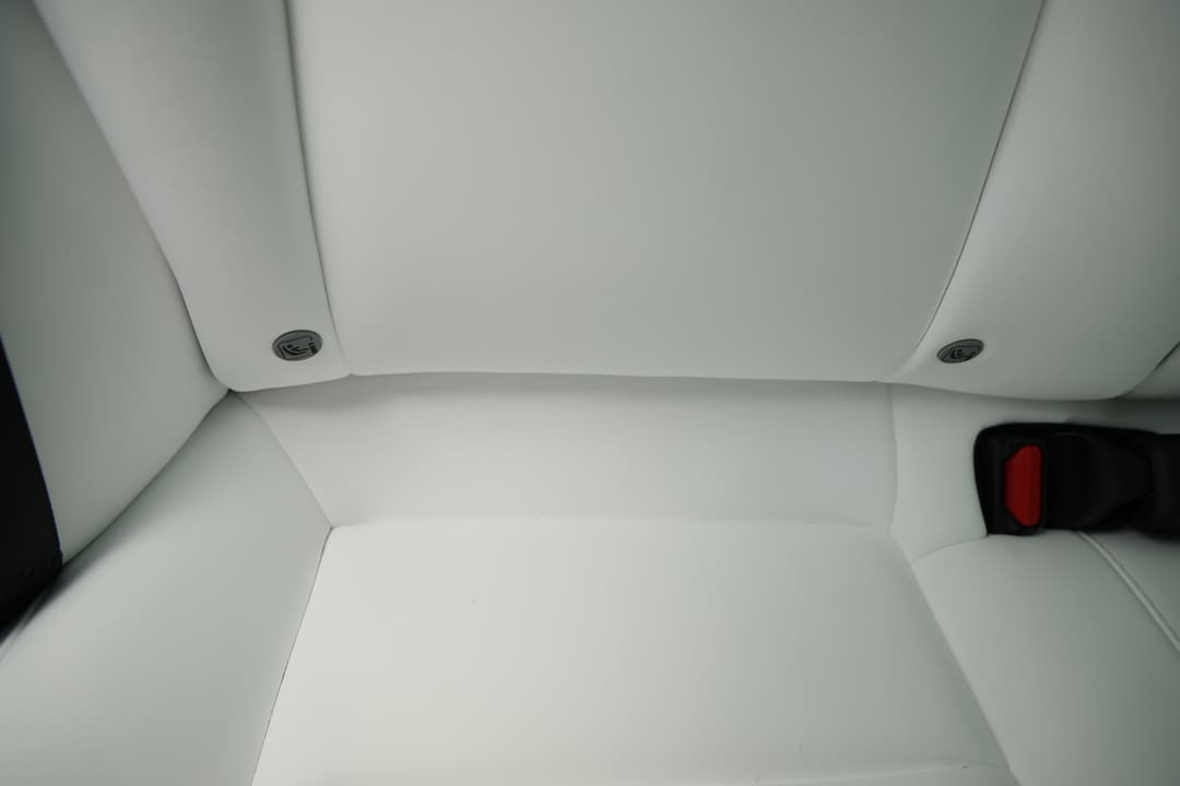 2022 Tesla Model 3 Performance, Automatic, 37333 km, Child Seat Anchor Points